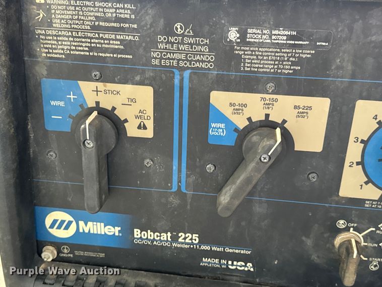 image for item DX0718 Miller Bobcat 225 welder/generator