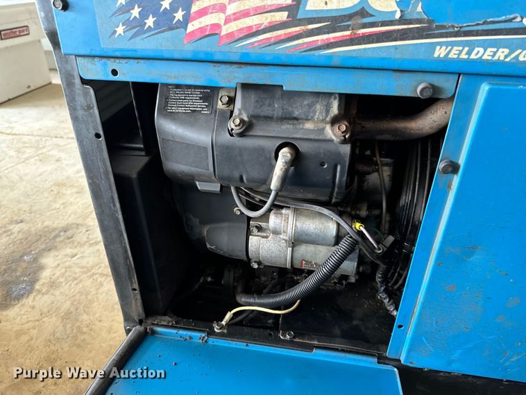 image for item DX0718 Miller Bobcat 225 welder/generator