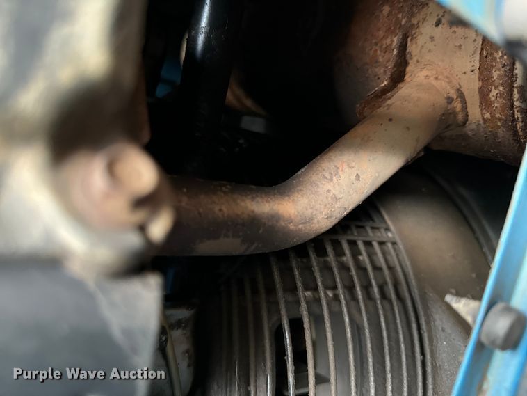 image for item DX0718 Miller Bobcat 225 welder/generator