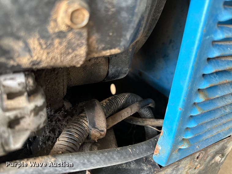 image for item DX0719 Miller Bobcat 225 welder/generator