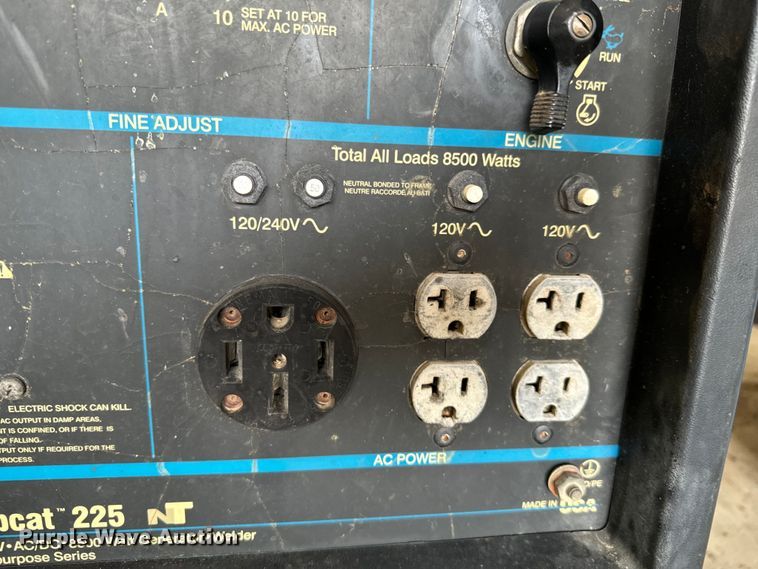 image for item DX0719 Miller Bobcat 225 welder/generator