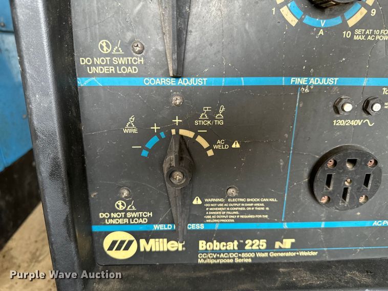 image for item DX0719 Miller Bobcat 225 welder/generator