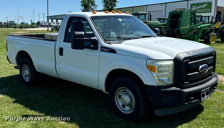 image for item DX0745 2011 Ford F250 pickup truck