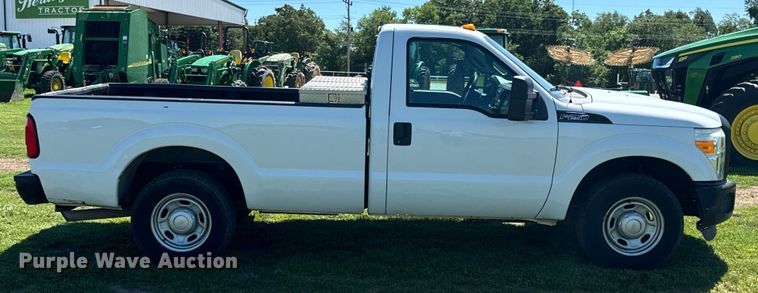 image for item DX0745 2011 Ford F250 pickup truck