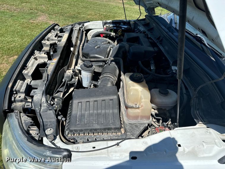 image for item DX0745 2011 Ford F250 pickup truck