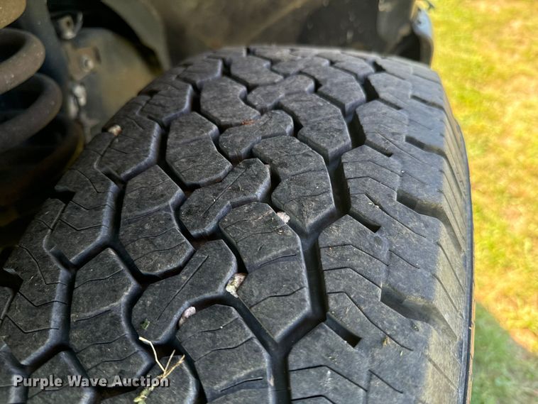 image for item DX0745 2011 Ford F250 pickup truck