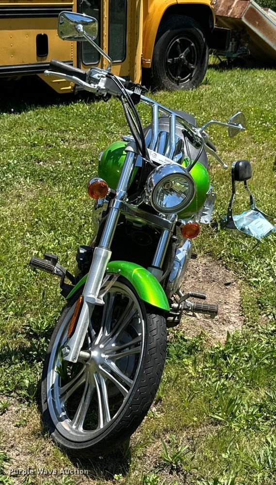 image for item DX0748 2008 Kawasaki Vulcan motorcycle