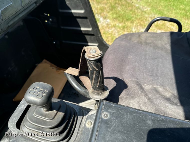 image for item DX0751 2005 Yamaha Rhino 660 utility vehicle