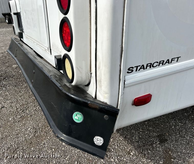 image for item EG0673 2009 Ford E450 Super Duty shuttle bus