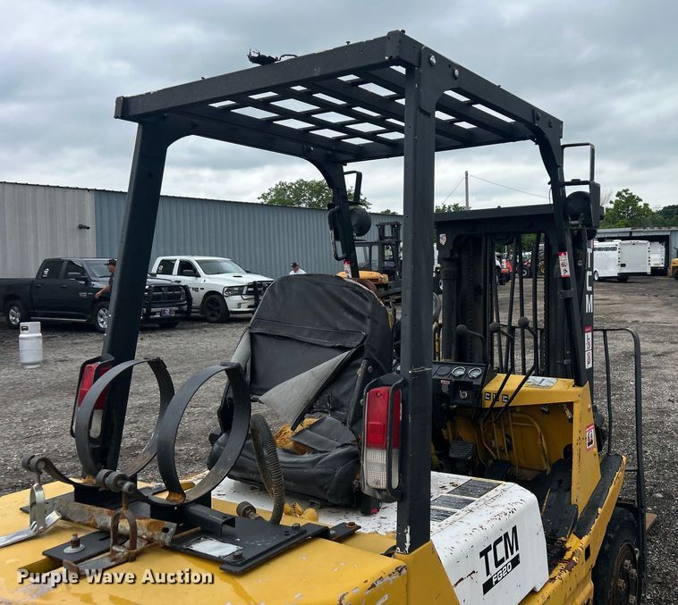 image for item EG0681 1989 TCM FG20N2 forklift