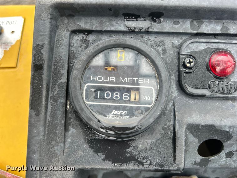 image for item EG0681 1989 TCM FG20N2 forklift