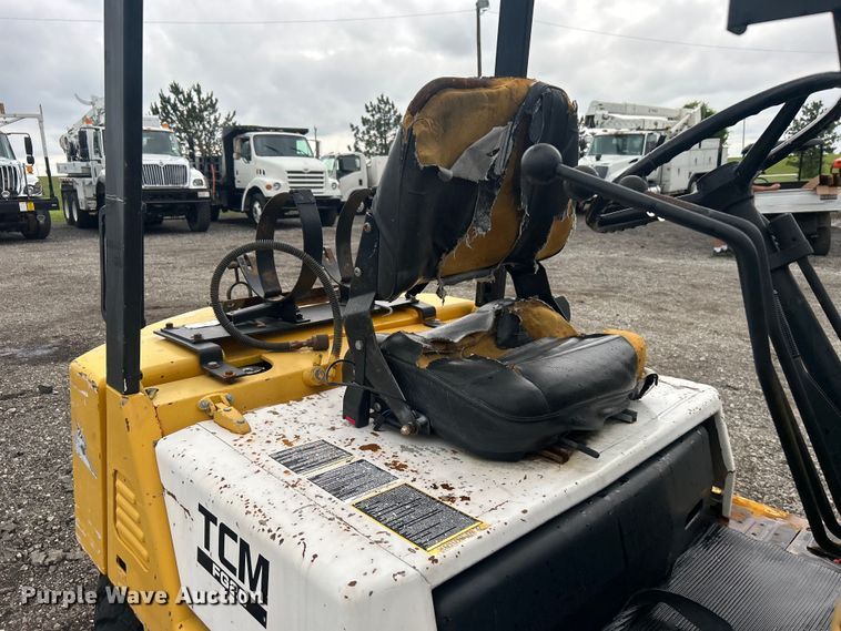 image for item EG0681 1989 TCM FG20N2 forklift