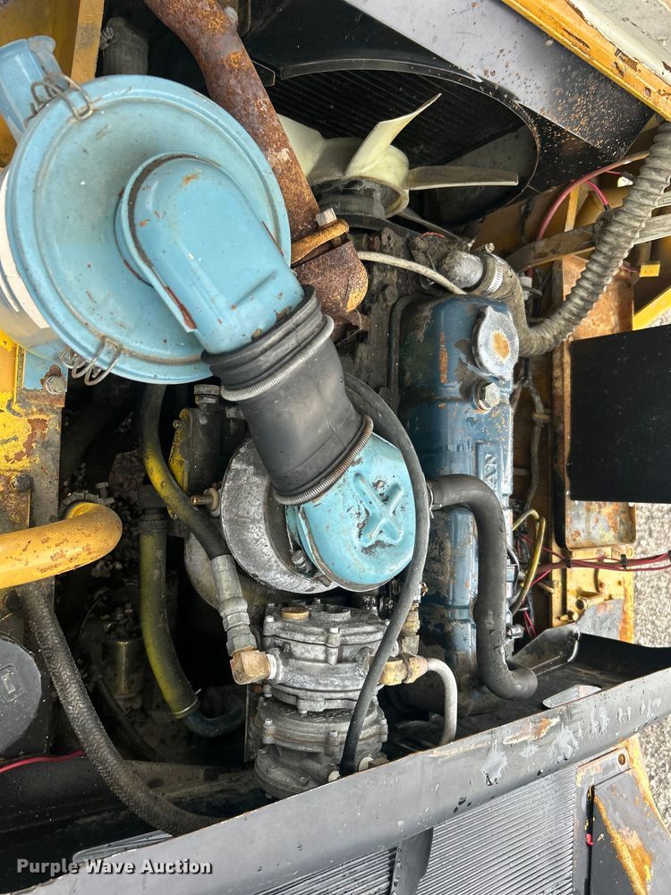 image for item EG0681 1989 TCM FG20N2 forklift