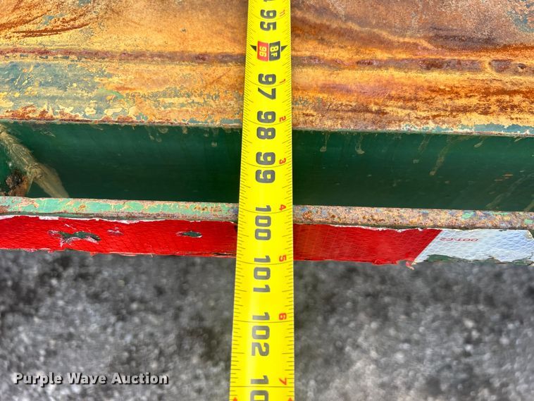 image for item EG0695 2007 Peterbilt  340 flatbed truck