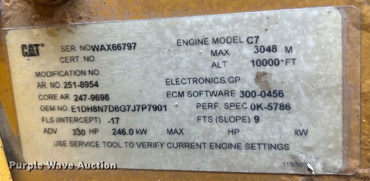 image for item EG0695 2007 Peterbilt  340 flatbed truck