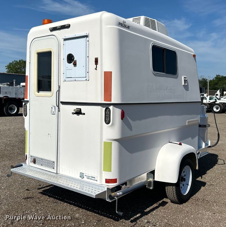 image for item EG0698 2012 Pelsue fiber optic trailer