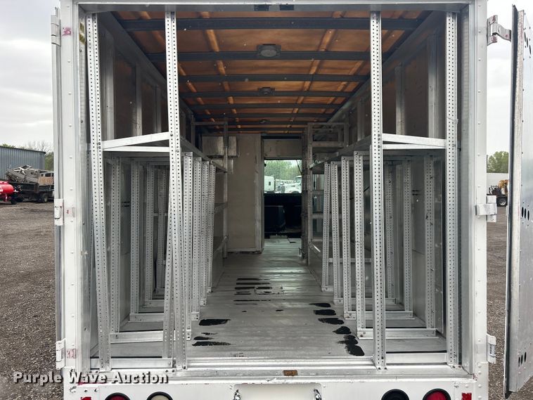 image for item EG1437 2000 Workhorse P30 delivery van