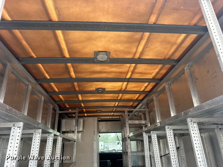 image for item EG1437 2000 Workhorse P30 delivery van