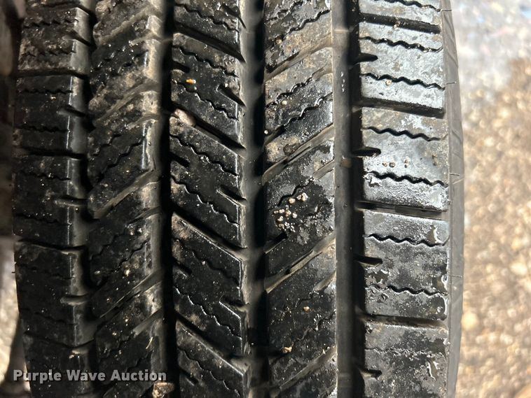 image for item EG1437 2000 Workhorse P30 delivery van