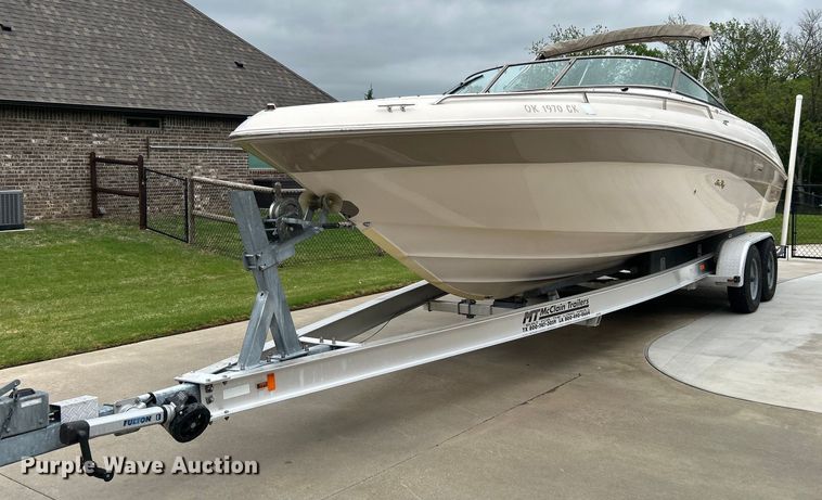 image for item EG1509 1999 Sea Ray Signature Select 260BR boat