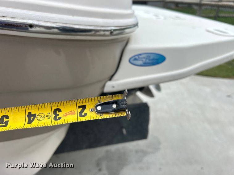 image for item EG1509 1999 Sea Ray Signature Select 260BR boat