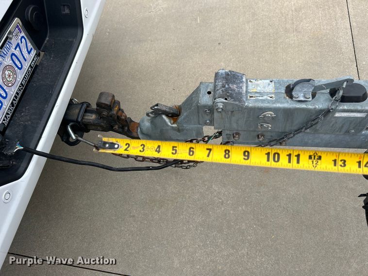 image for item EG1509 1999 Sea Ray Signature Select 260BR boat