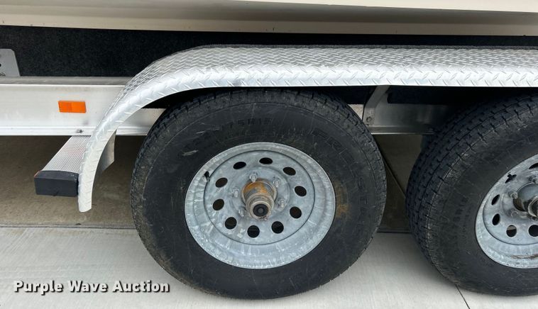 image for item EG1509 1999 Sea Ray Signature Select 260BR boat