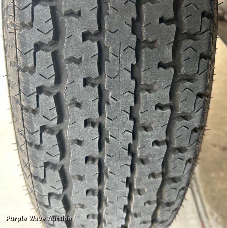 image for item EG1509 1999 Sea Ray Signature Select 260BR boat