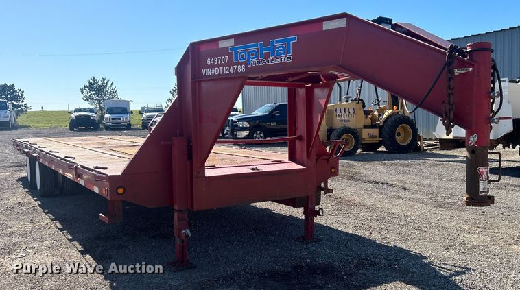 image for item EG1562 2013 Top Hat Industries  equipment trailer