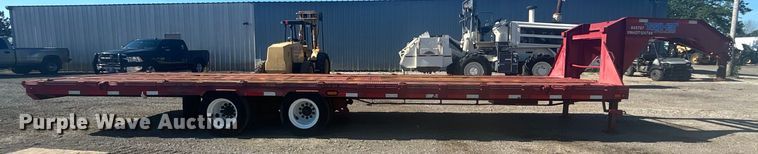 image for item EG1562 2013 Top Hat Industries  equipment trailer