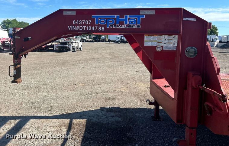 image for item EG1562 2013 Top Hat Industries  equipment trailer