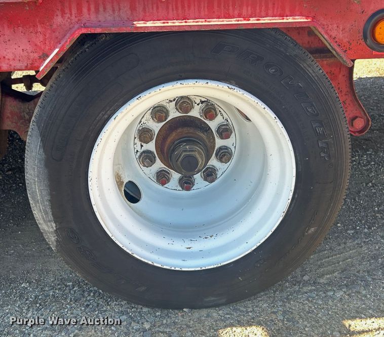 image for item EG1562 2013 Top Hat Industries  equipment trailer