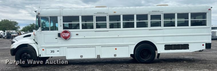 image for item EG1589 2006 International  CE300 school bus