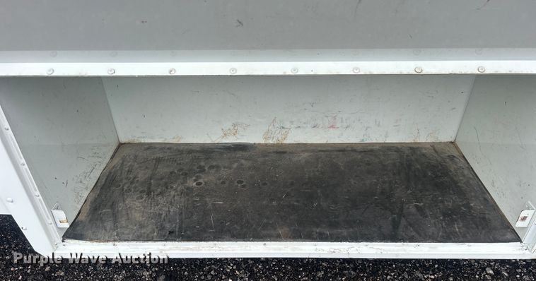 image for item EG1589 2006 International  CE300 school bus