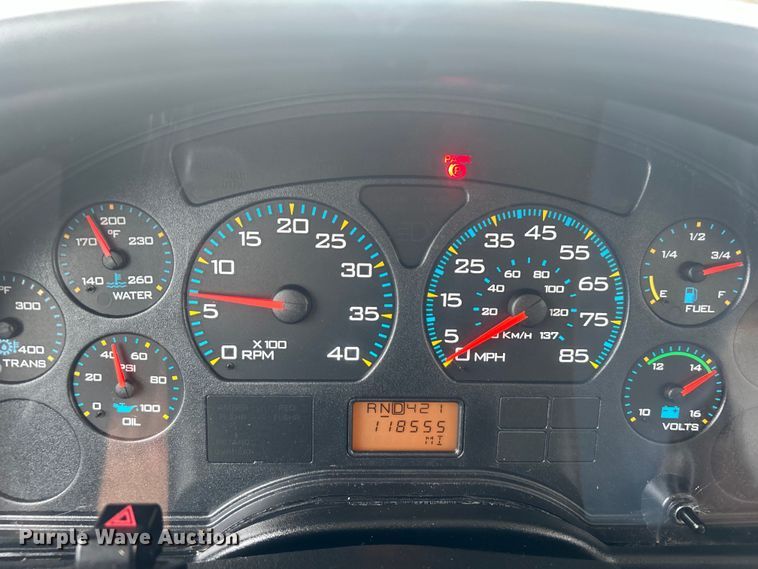 image for item EG1589 2006 International  CE300 school bus