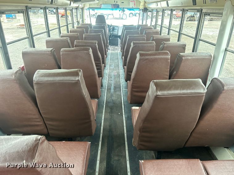 image for item EG1589 2006 International  CE300 school bus