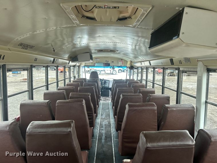image for item EG1589 2006 International  CE300 school bus