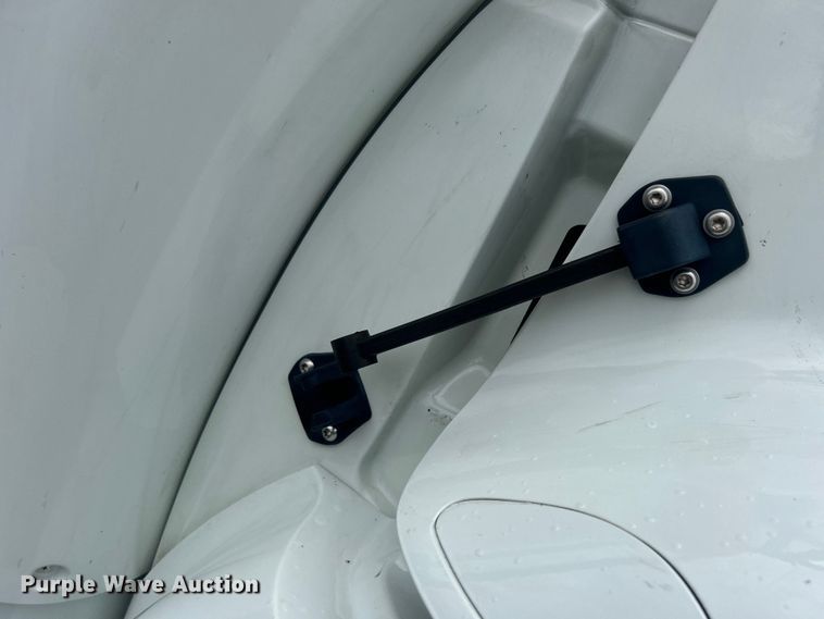 image for item EG1589 2006 International  CE300 school bus