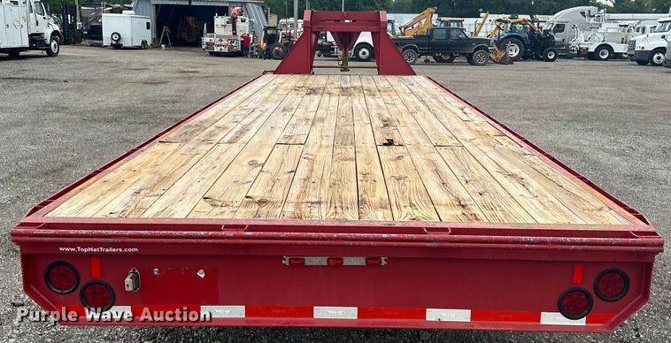 image for item EG1623 2014 TopHat  OTWG26X8.5-22.5E-F equipment trailer