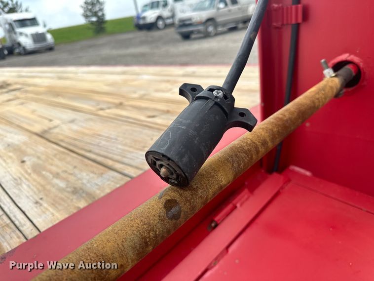 image for item EG1623 2014 TopHat  OTWG26X8.5-22.5E-F equipment trailer