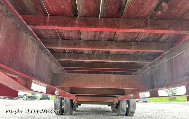 image for item EG1623 2014 TopHat  OTWG26X8.5-22.5E-F equipment trailer