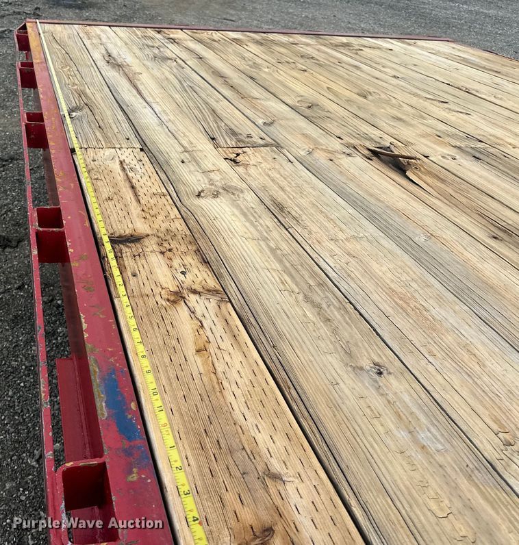 image for item EG1623 2014 TopHat  OTWG26X8.5-22.5E-F equipment trailer