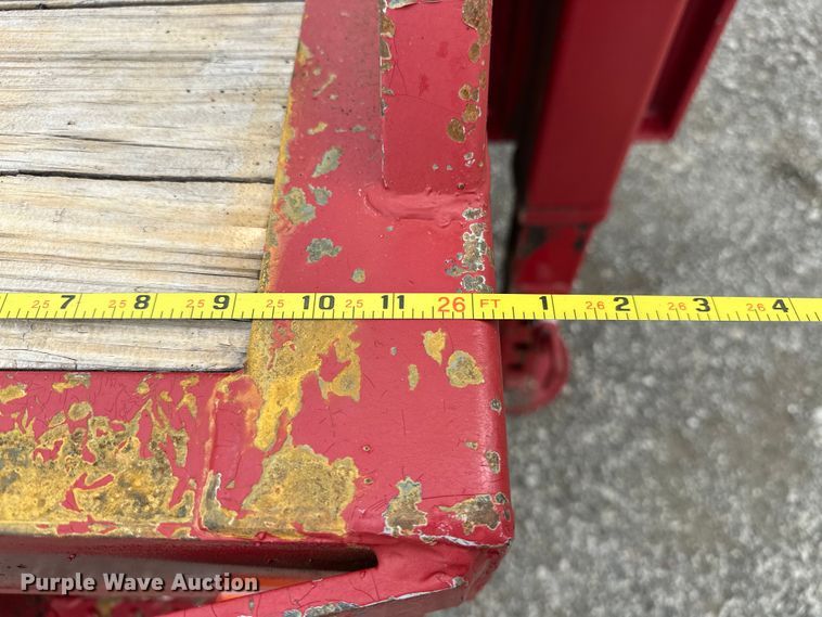 image for item EG1623 2014 TopHat  OTWG26X8.5-22.5E-F equipment trailer