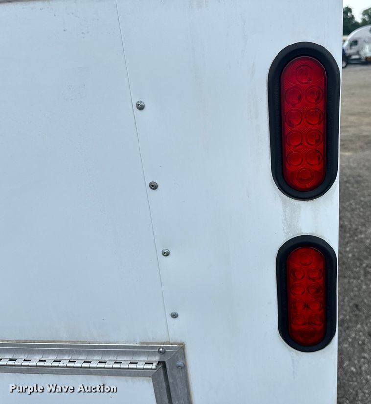 image for item EG1624 2008 Pace  CS716TA2 inspection trailer