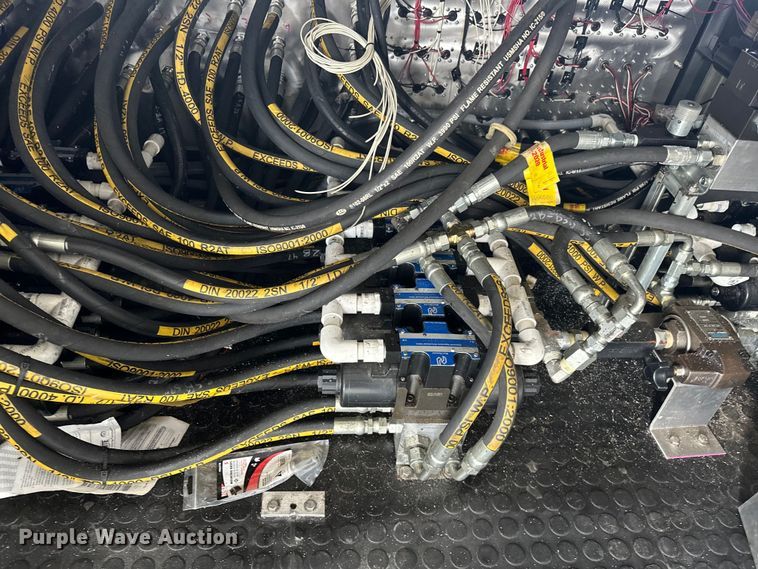 image for item EG1624 2008 Pace  CS716TA2 inspection trailer