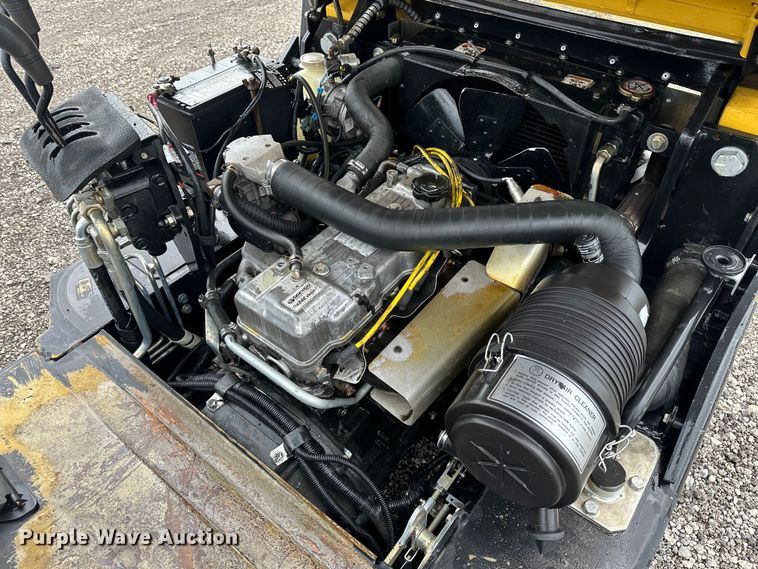 image for item EG1631 2004 Daewoo G25E-3 forklift