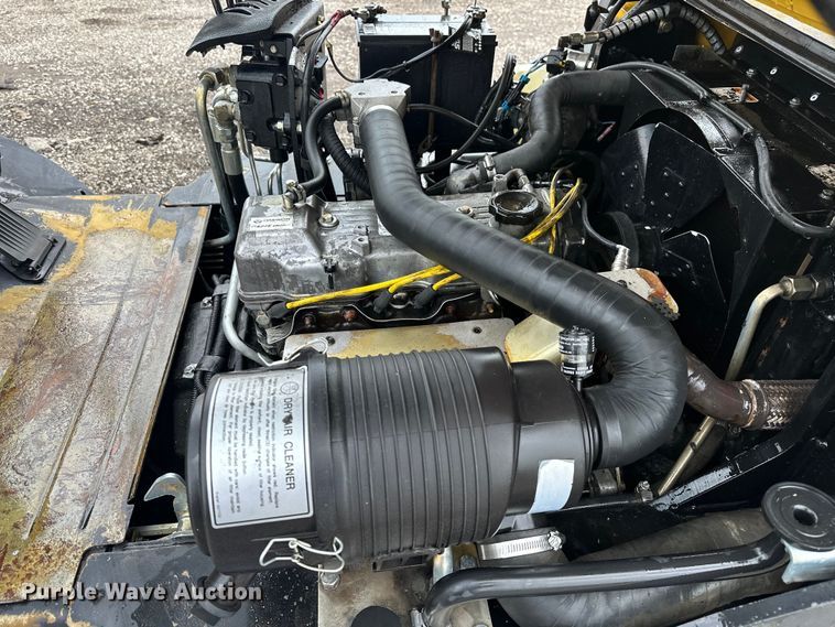 image for item EG1631 2004 Daewoo G25E-3 forklift