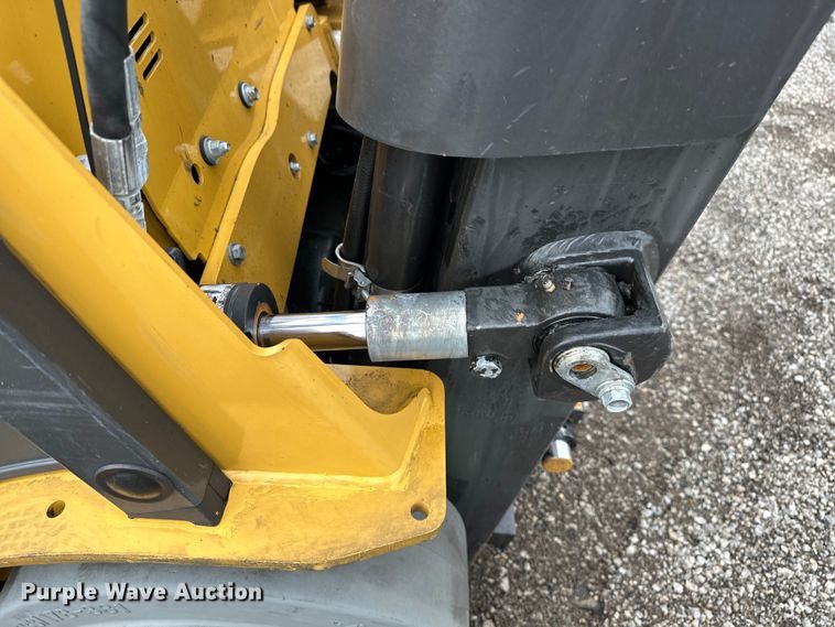 image for item EG1632 2008 Caterpillar  C5000-LP forklift