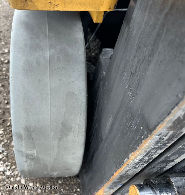 image for item EG1632 2008 Caterpillar  C5000-LP forklift