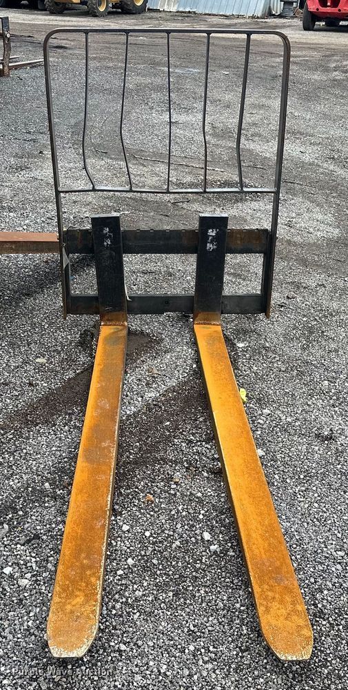 image for item EG1632 2008 Caterpillar  C5000-LP forklift